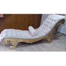 chaise dourado